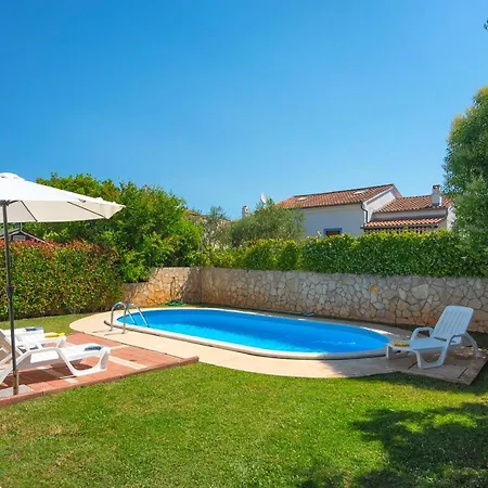 House Helena * Banjole